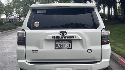 2015 Toyota 4Runner SR5   - Photo 6 - Sacramento, CA 95618