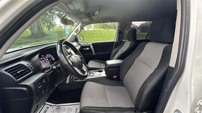 2015 Toyota 4Runner SR5   - Photo 9 - Sacramento, CA 95618