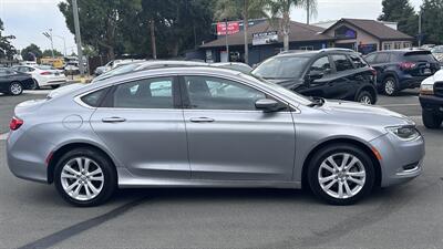 2016 Chrysler 200 Limited   - Photo 3 - Davis, CA 95618