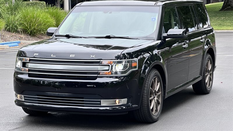 2019 Ford Flex Limited   - Photo 1 - Sacramento, CA 95618