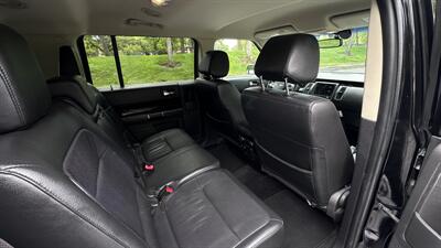 2019 Ford Flex Limited - Photo 12 - Sacramento, CA 95618