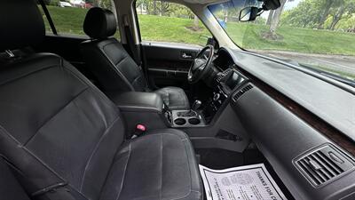 2019 Ford Flex Limited - Photo 15 - Sacramento, CA 95618