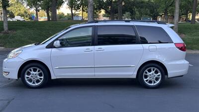 2004 Toyota Sienna XLE 7 Passenger - Photo 8 - Sacramento, CA 95618