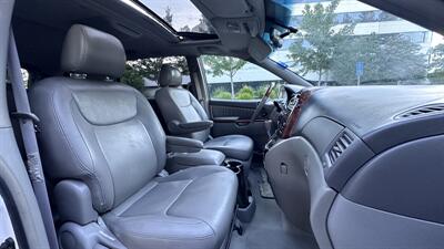 2004 Toyota Sienna XLE 7 Passenger - Photo 19 - Sacramento, CA 95618