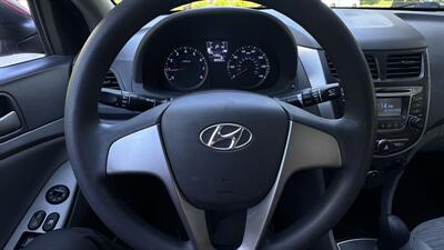 2016 Hyundai ACCENT SE   - Photo 12 - Davis, CA 95618