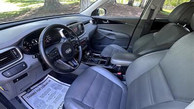 2016 Kia Sorento EX   - Photo 9 - Sacramento, CA 95618
