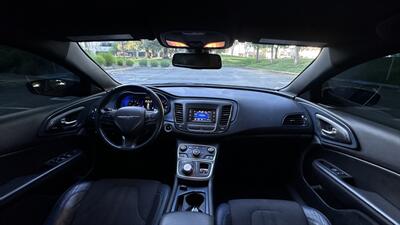 2015 Chrysler 200 S - Photo 10 - Sacramento, CA 95618