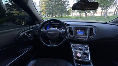 2015 Chrysler 200 S - Photo 11 - Sacramento, CA 95618