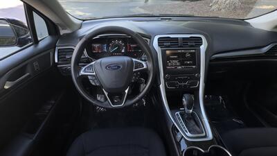 2016 Ford Fusion SE   - Photo 16 - Davis, CA 95618