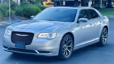 2015 Chrysler 300 Series Limited Sedan