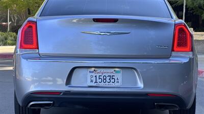 2015 Chrysler 300 Series Limited - Photo 6 - Sacramento, CA 95618