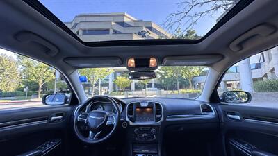 2015 Chrysler 300 Series Limited - Photo 10 - Sacramento, CA 95618