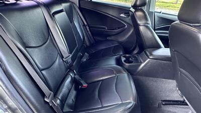 2017 Chevrolet Volt LT - Photo 13 - Sacramento, CA 95618
