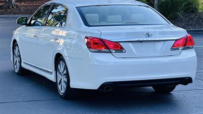 2011 Toyota Avalon XLS   - Photo 7 - Sacramento, CA 95618