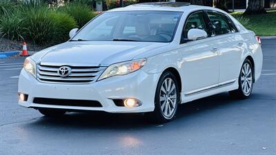 2011 Toyota Avalon XLS Sedan
