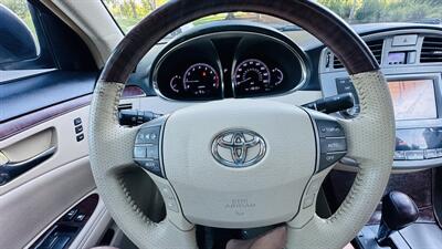 2011 Toyota Avalon XLS   - Photo 15 - Sacramento, CA 95618
