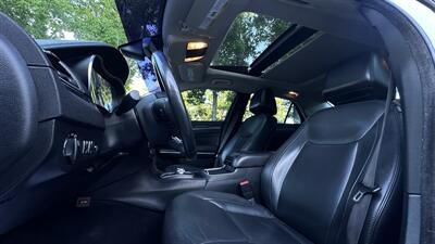 2015 Chrysler 300 Series Limited - Photo 10 - Sacramento, CA 95618
