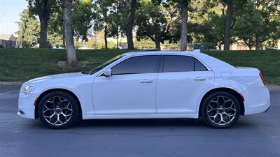2015 Chrysler 300 Series Limited - Photo 9 - Sacramento, CA 95618