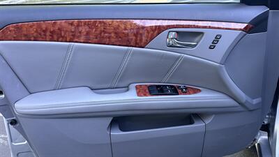 2007 Toyota Avalon XL - Photo 8 - Sacramento, CA 95618