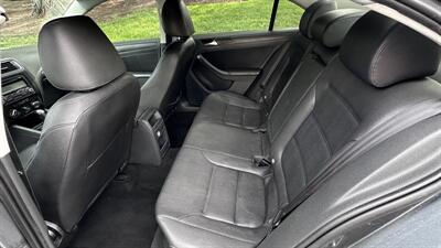 2011 Volkswagen Jetta SE PZEV - Photo 6 - Sacramento, CA 95618