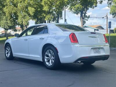 2016 Chrysler 300 Series Limited - Photo 5 - Sacramento, CA 95618