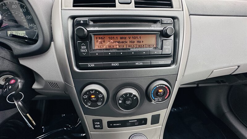 2012 Toyota Corolla LE - Photo 12 - Sacramento, CA 95618