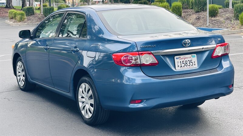 2012 Toyota Corolla LE - Photo 6 - Sacramento, CA 95618