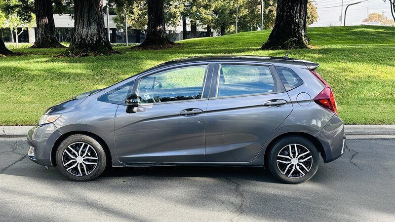 2015 Honda Fit LX - Photo 4 - Sacramento, CA 95618