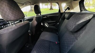 2015 Honda Fit LX - Photo 8 - Sacramento, CA 95618