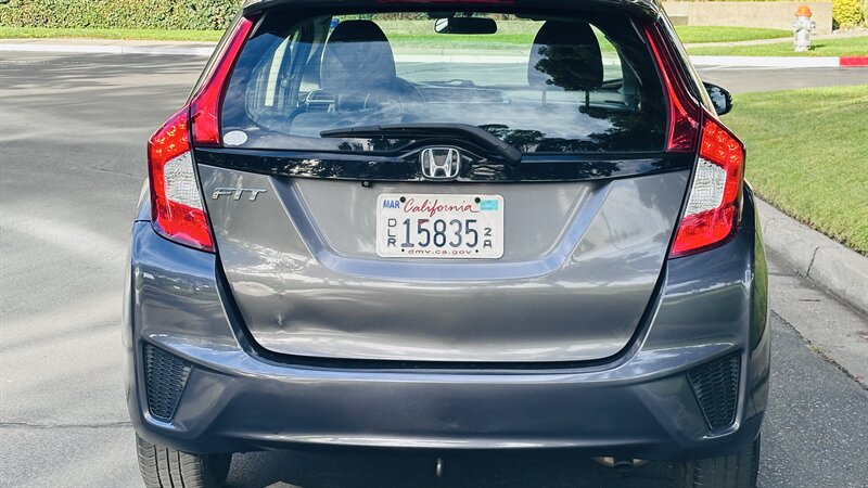 2015 Honda Fit LX - Photo 5 - Sacramento, CA 95618