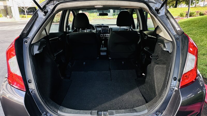 2015 Honda Fit LX - Photo 11 - Sacramento, CA 95618