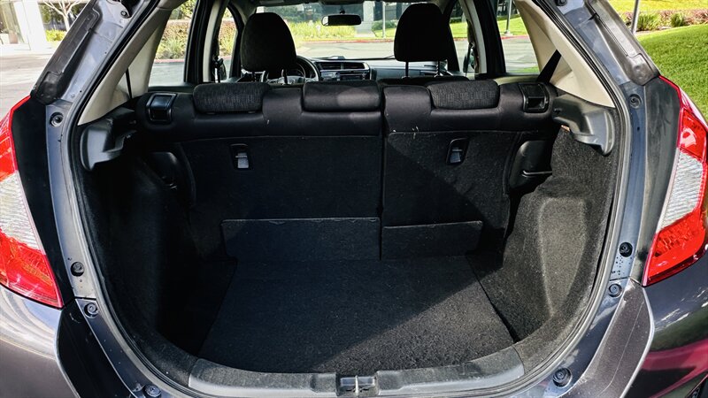 2015 Honda Fit LX - Photo 10 - Sacramento, CA 95618