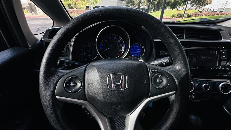 2015 Honda Fit LX - Photo 12 - Sacramento, CA 95618