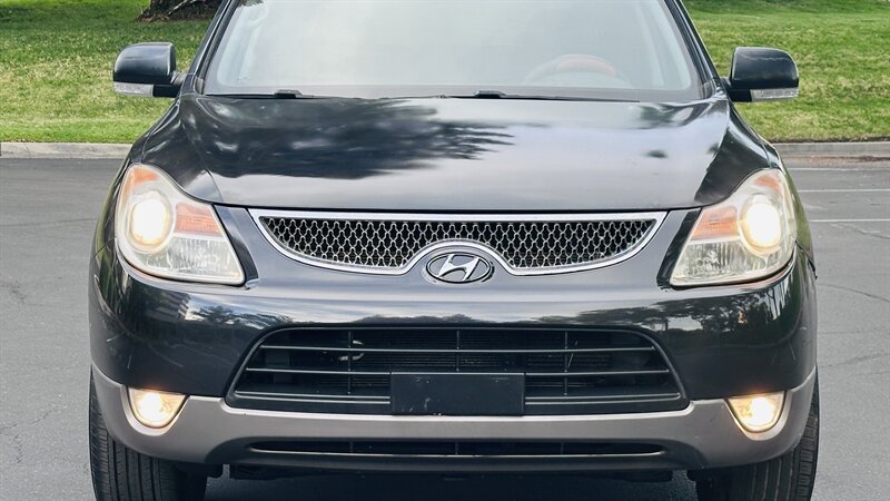 2008 Hyundai Veracruz Limited - Photo 2 - Sacramento, CA 95618