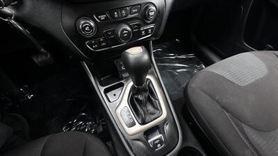 2016 Jeep Cherokee Latitude 75th Anniversary   - Photo 22 - Sacramento, CA 95618