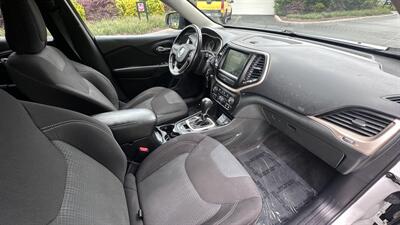 2016 Jeep Cherokee Latitude 75th Anniversary   - Photo 13 - Sacramento, CA 95618