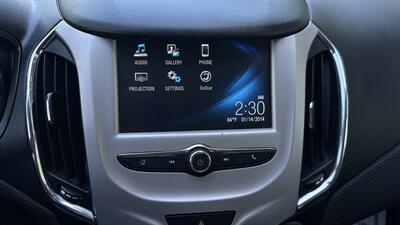 2016 Chevrolet Cruze LS Auto   - Photo 14 - Sacramento, CA 95618