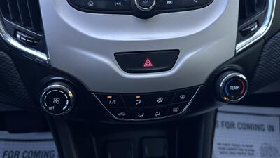 2016 Chevrolet Cruze LS Auto   - Photo 15 - Sacramento, CA 95618