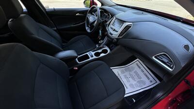 2016 Chevrolet Cruze LS Auto   - Photo 10 - Sacramento, CA 95618