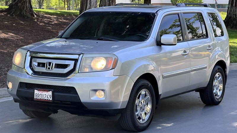 2011 Honda Pilot EX-L with DVD