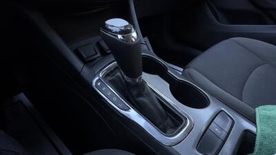2017 Chevrolet Cruze LT Auto   - Photo 18 - Sacramento, CA 95618
