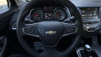 2017 Chevrolet Cruze LT Auto   - Photo 14 - Sacramento, CA 95618