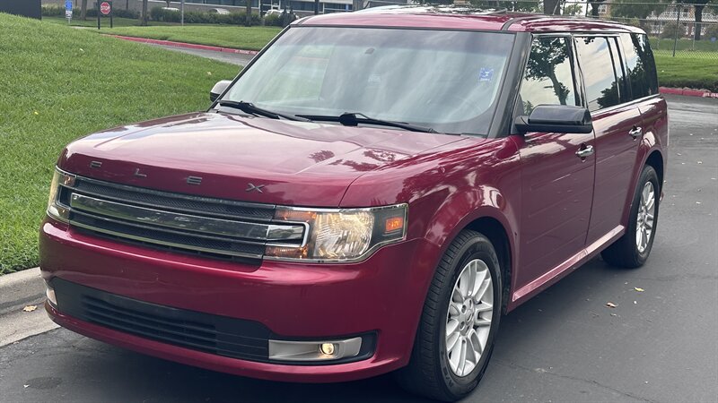 2016 Ford Flex SEL - Photo 1 - Davis, CA 95618