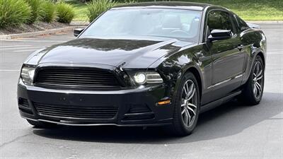 2013 Ford Mustang V6 Premium Coupe