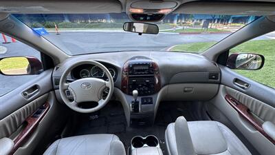 2005 Toyota Sienna XLE 7 Passenger - Photo 12 - Sacramento, CA 95618