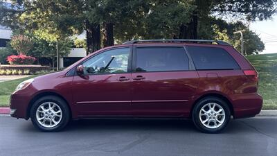 2005 Toyota Sienna XLE 7 Passenger - Photo 2 - Sacramento, CA 95618