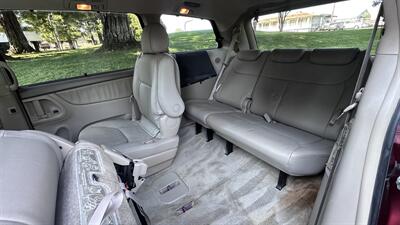 2005 Toyota Sienna XLE 7 Passenger - Photo 9 - Sacramento, CA 95618
