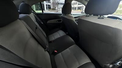 2014 Chevrolet Cruze LS Auto - Photo 10 - Sacramento, CA 95618