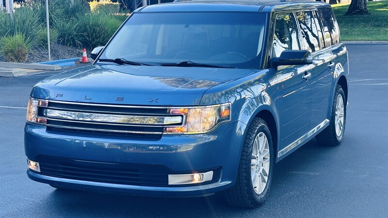 2018 Ford Flex SEL   - Photo 1 - Sacramento, CA 95618