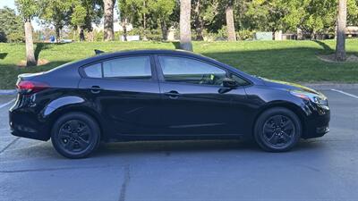 2018 Kia Forte LX   - Photo 4 - Sacramento, CA 95618